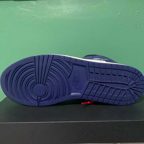 air Jordan 1 mid - Picture 3 of 4